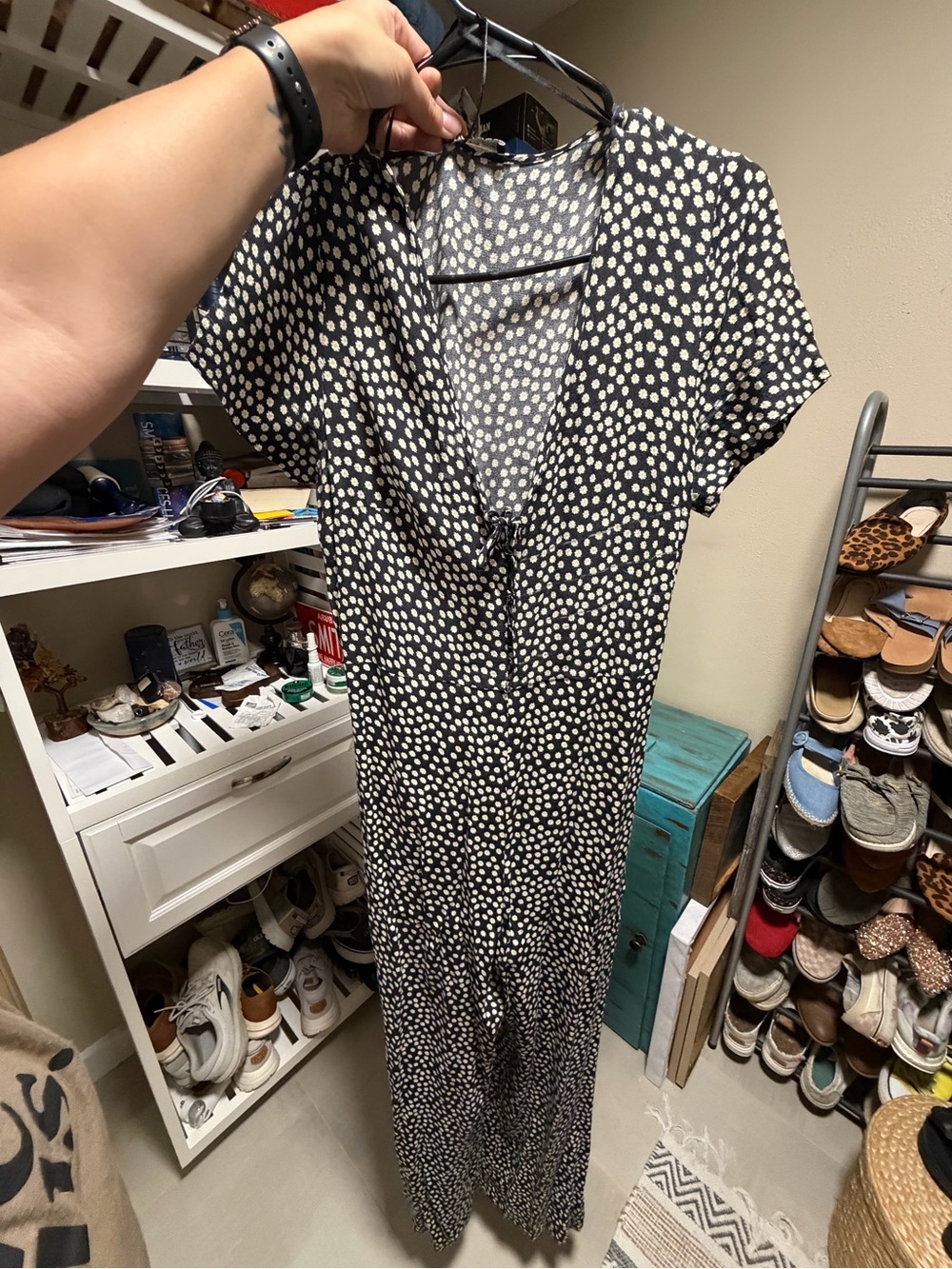 Zara Black and White Daisy Print Women’s romper - Classic V-Neck